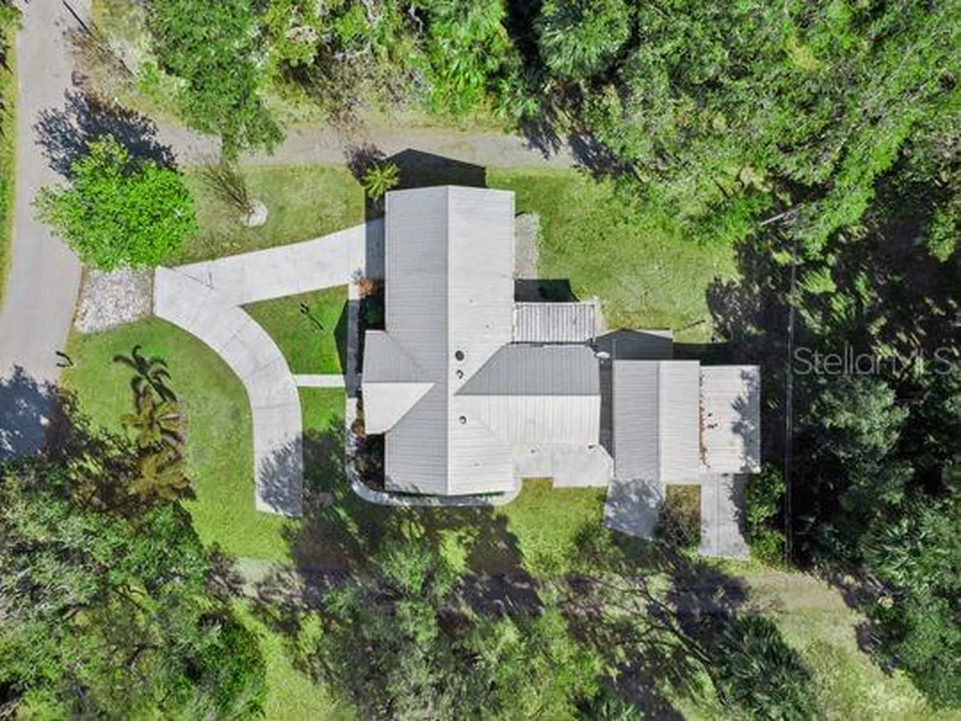 10744 W Beach Parkway Lake Wales FL 33898