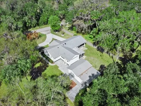 10744 W Beach Parkway Lake Wales FL 33898