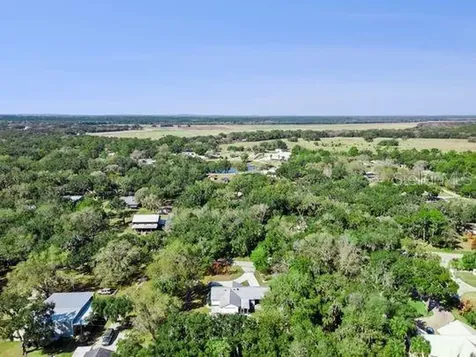 10744 W Beach Parkway Lake Wales FL 33898