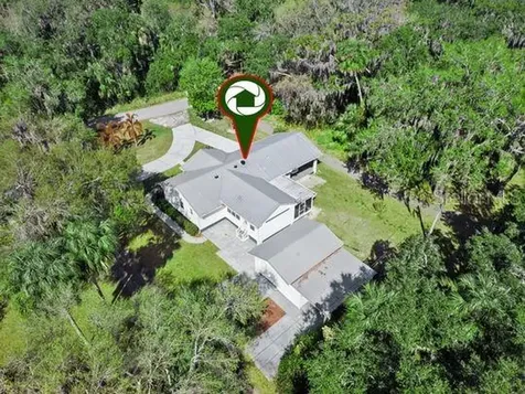 10744 W Beach Parkway Lake Wales FL 33898