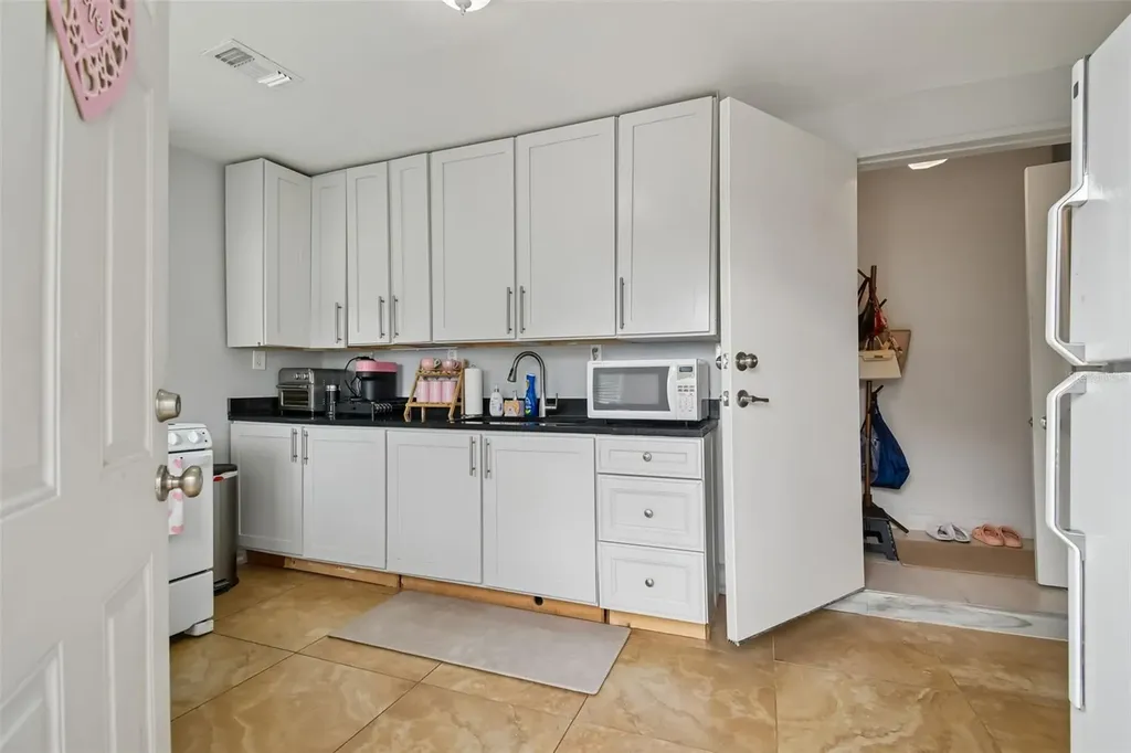 5723 Cherry Tree Drive Lakeland FL 33811