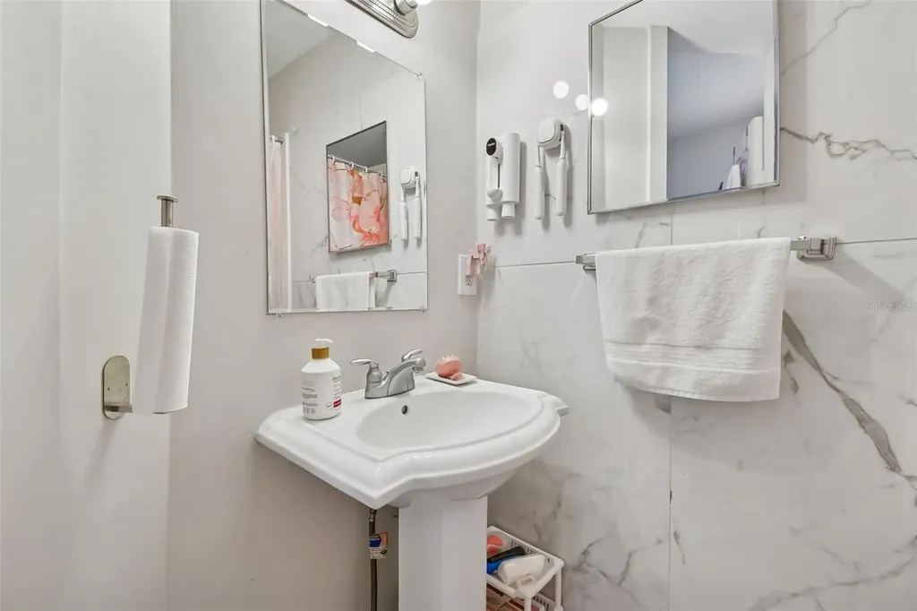 5723 Cherry Tree Drive Lakeland FL 33811