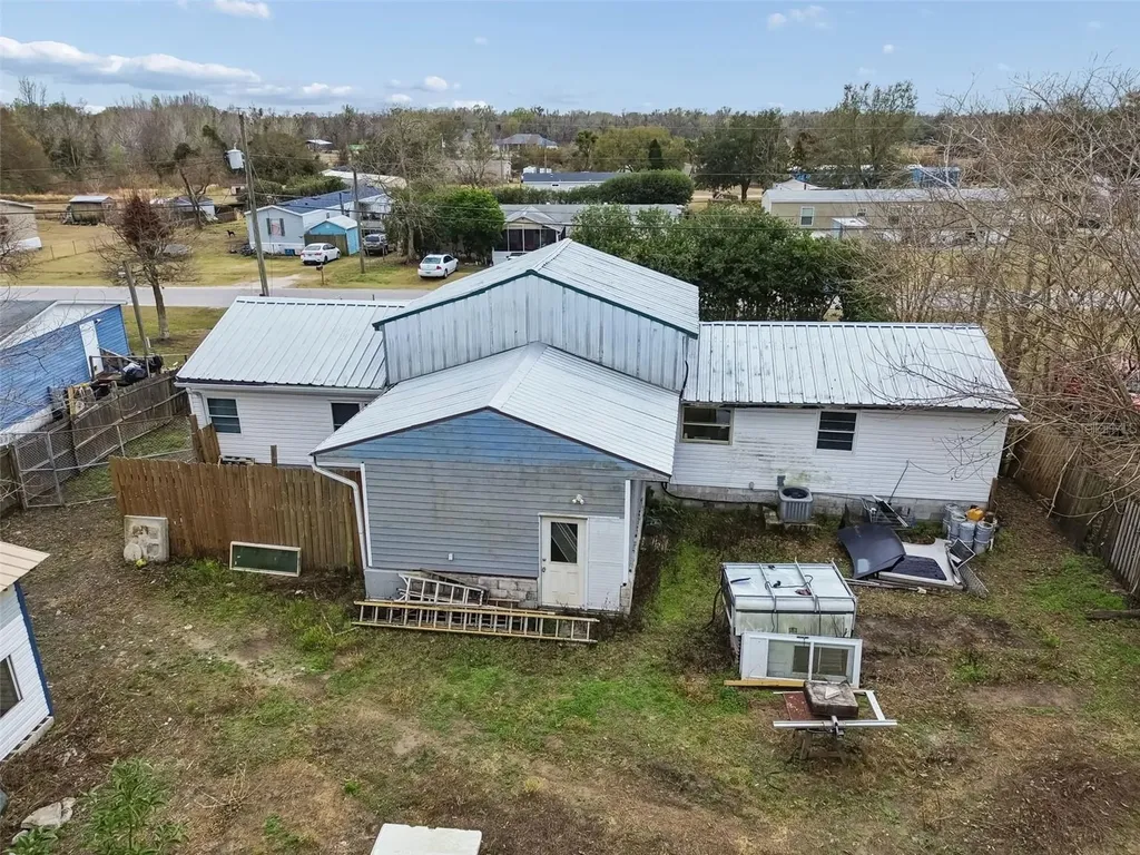 5723 Cherry Tree Drive Lakeland FL 33811