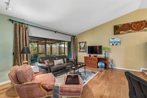 4438 Summer Oak Drive Tampa FL 33618
