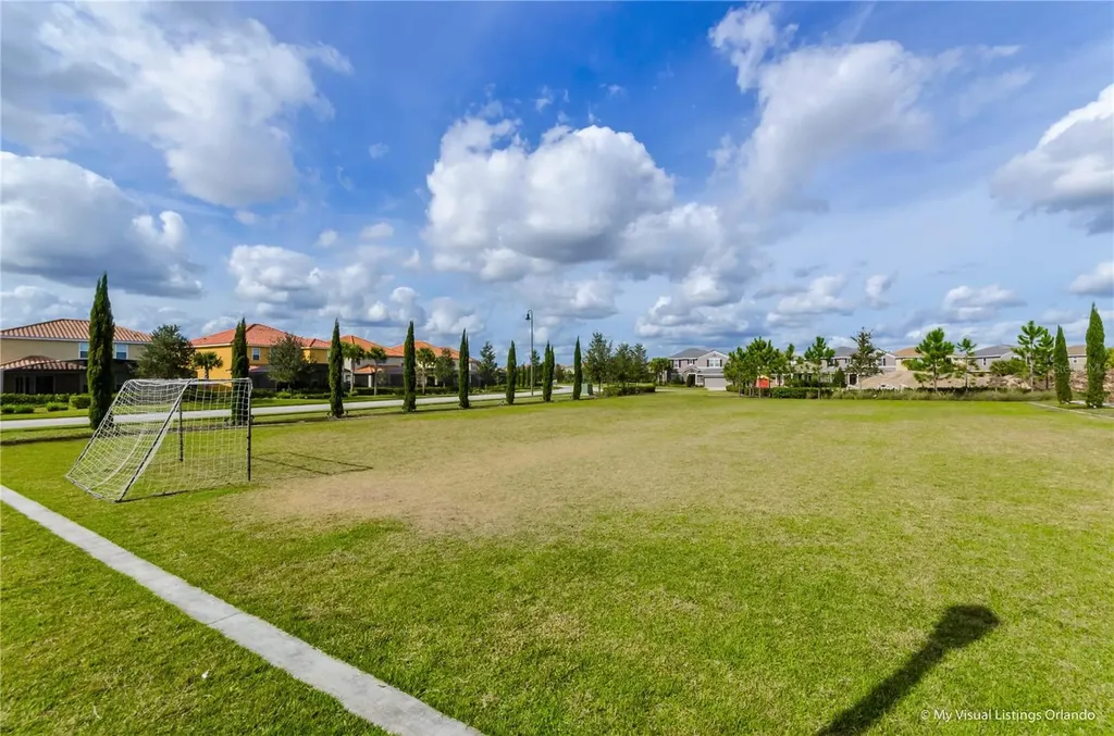 7487 Oakmoss Loop Davenport FL 33837