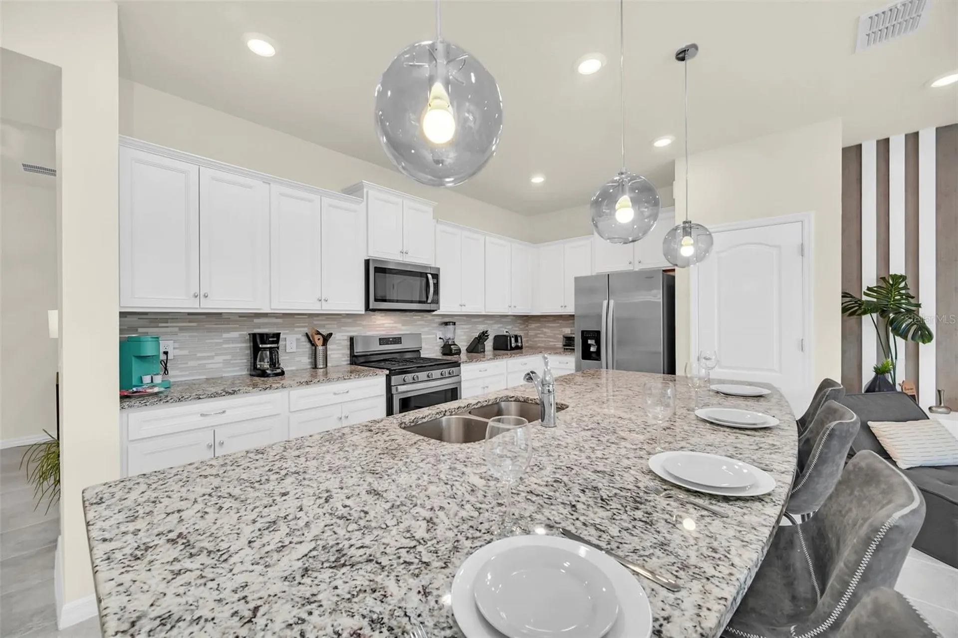 7487 Oakmoss Loop Davenport FL 33837