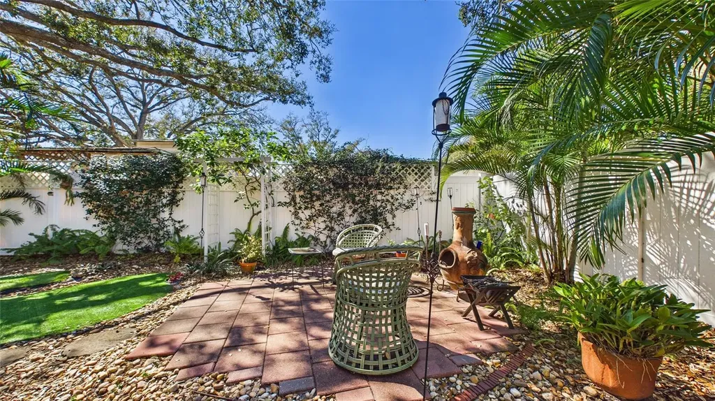 4319 S Cameron Avenue Tampa FL 33611