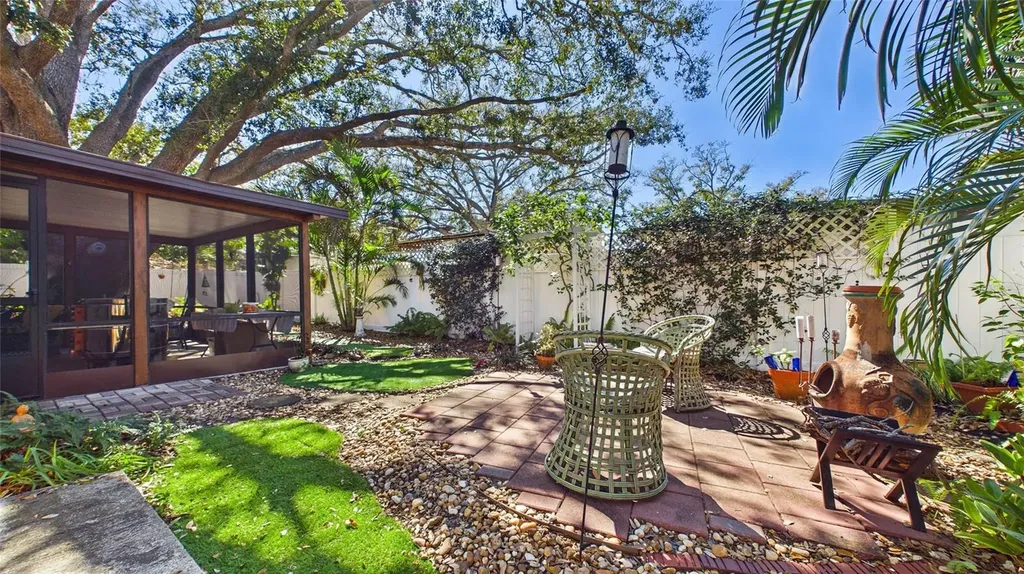 4319 S Cameron Avenue Tampa FL 33611