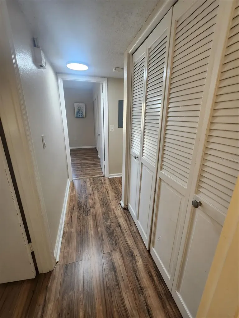1920 E Edgewood Drive Lakeland FL 33803