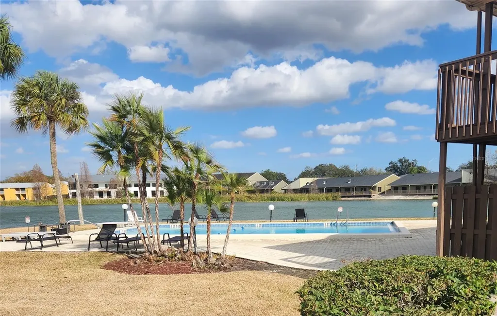 1920 E Edgewood Drive Lakeland FL 33803