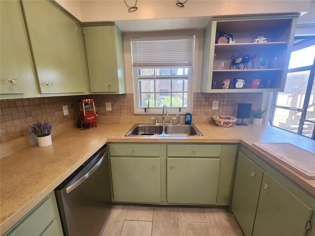 1920 E Edgewood Drive Lakeland FL 33803