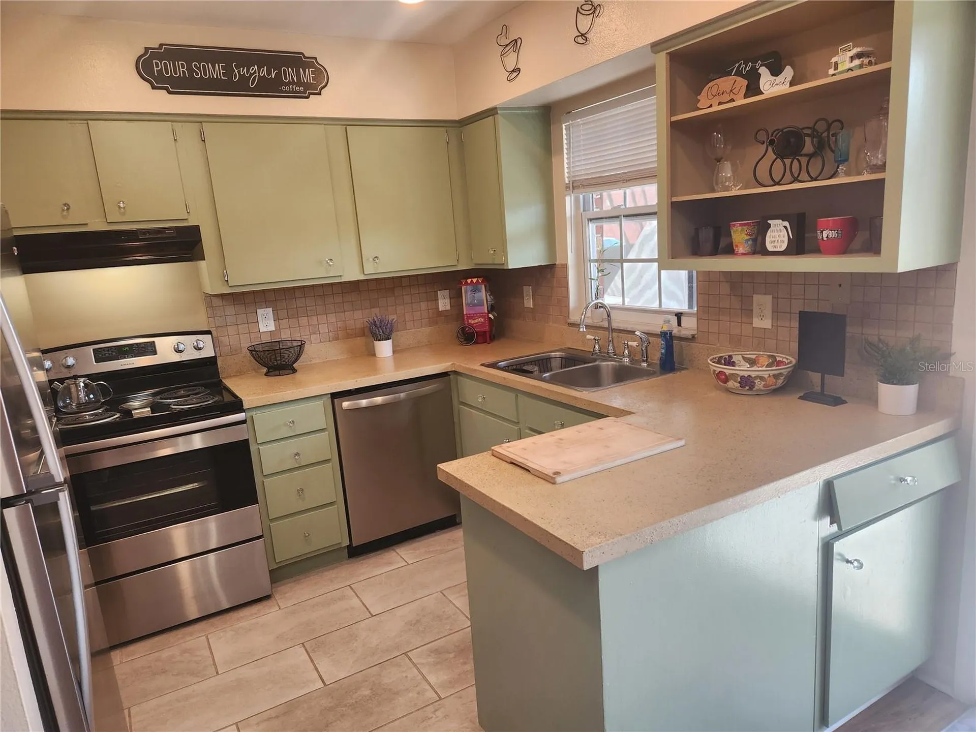 1920 E Edgewood Drive Lakeland FL 33803