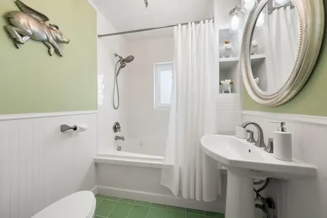 216 Grove Circle S Dunedin FL 34698