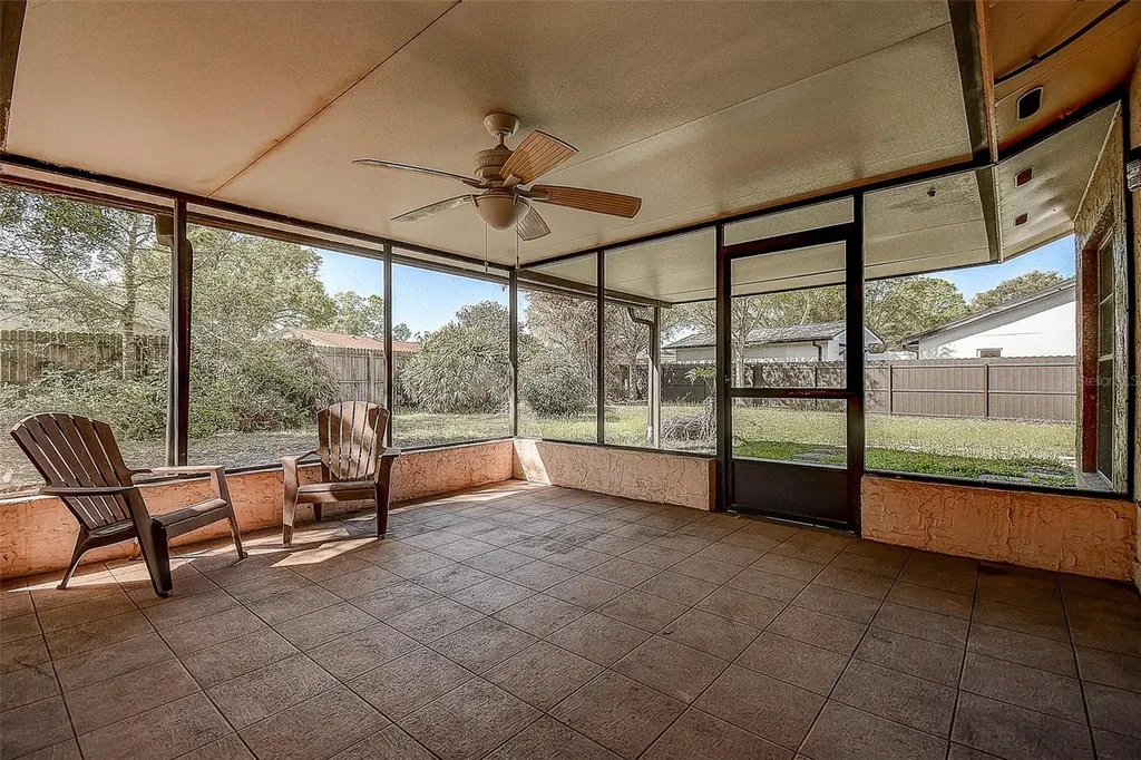 3102 Old Spring Place Tampa FL 33618