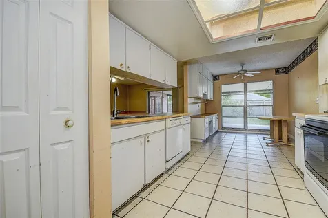 3102 Old Spring Place Tampa FL 33618