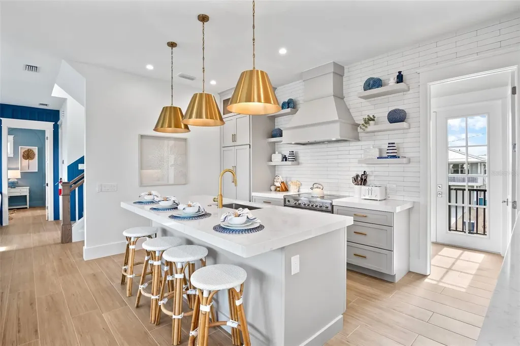 243 S Harbor Drive Holmes Beach FL 34217
