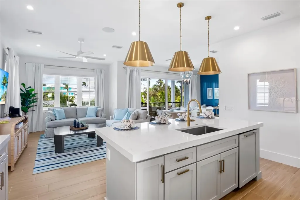 243 S Harbor Drive Holmes Beach FL 34217