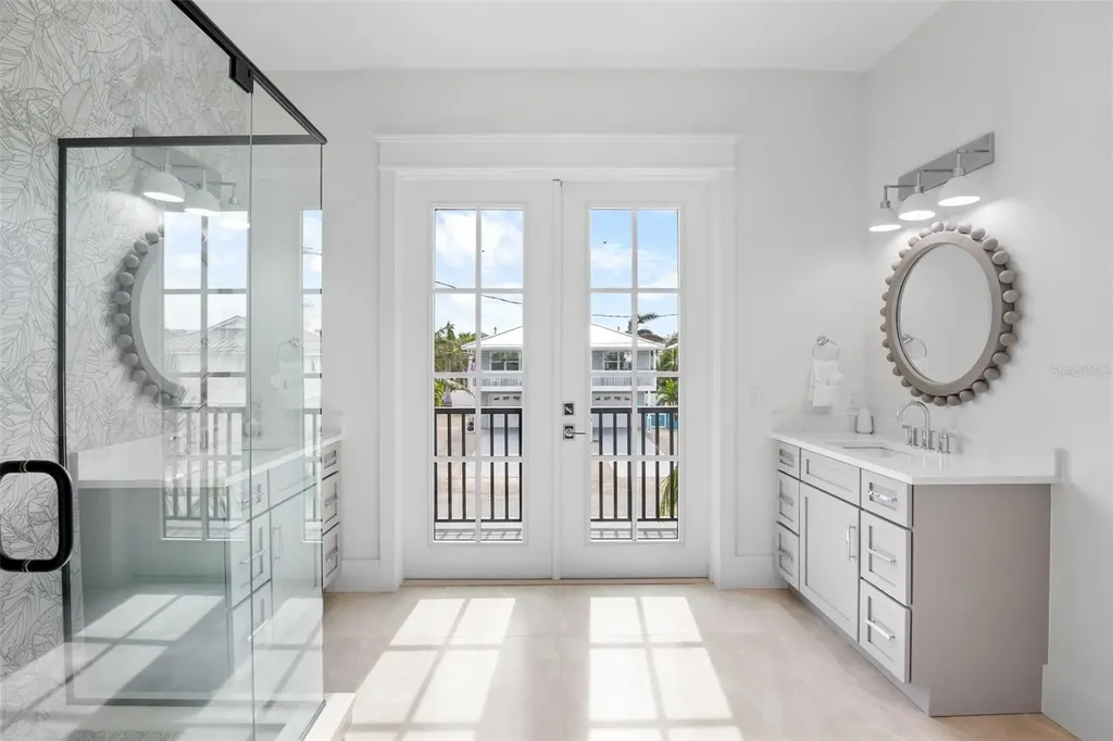 243 S Harbor Drive Holmes Beach FL 34217