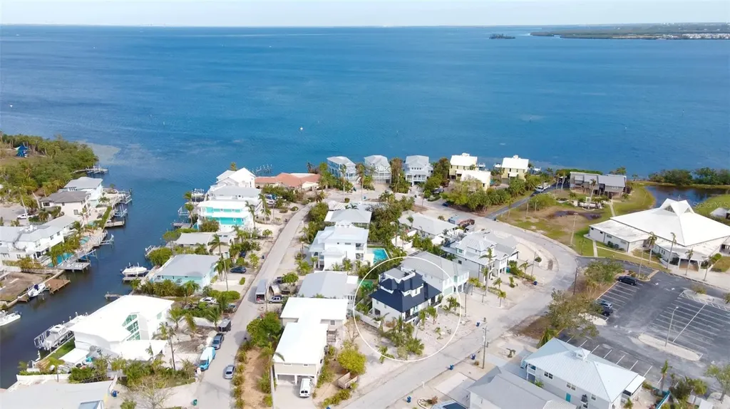 243 S Harbor Drive Holmes Beach FL 34217