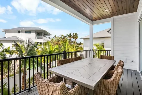 243 S Harbor Drive Holmes Beach FL 34217