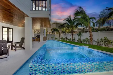 243 S Harbor Drive Holmes Beach FL 34217