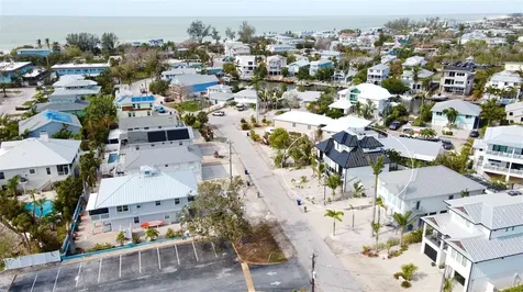 243 S Harbor Drive Holmes Beach FL 34217
