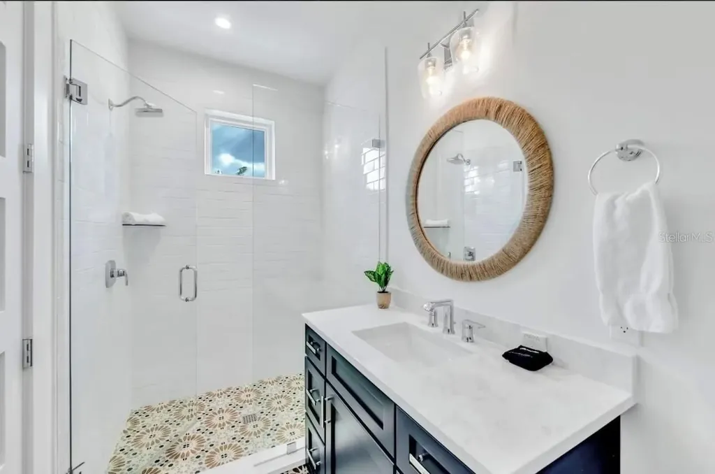 2403 Avenue C Bradenton Beach FL 34217