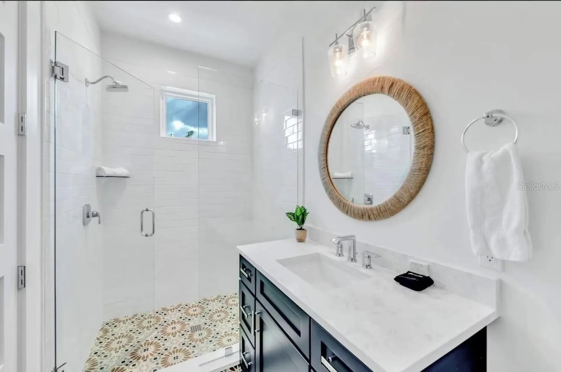 2403 Avenue C Bradenton Beach FL 34217