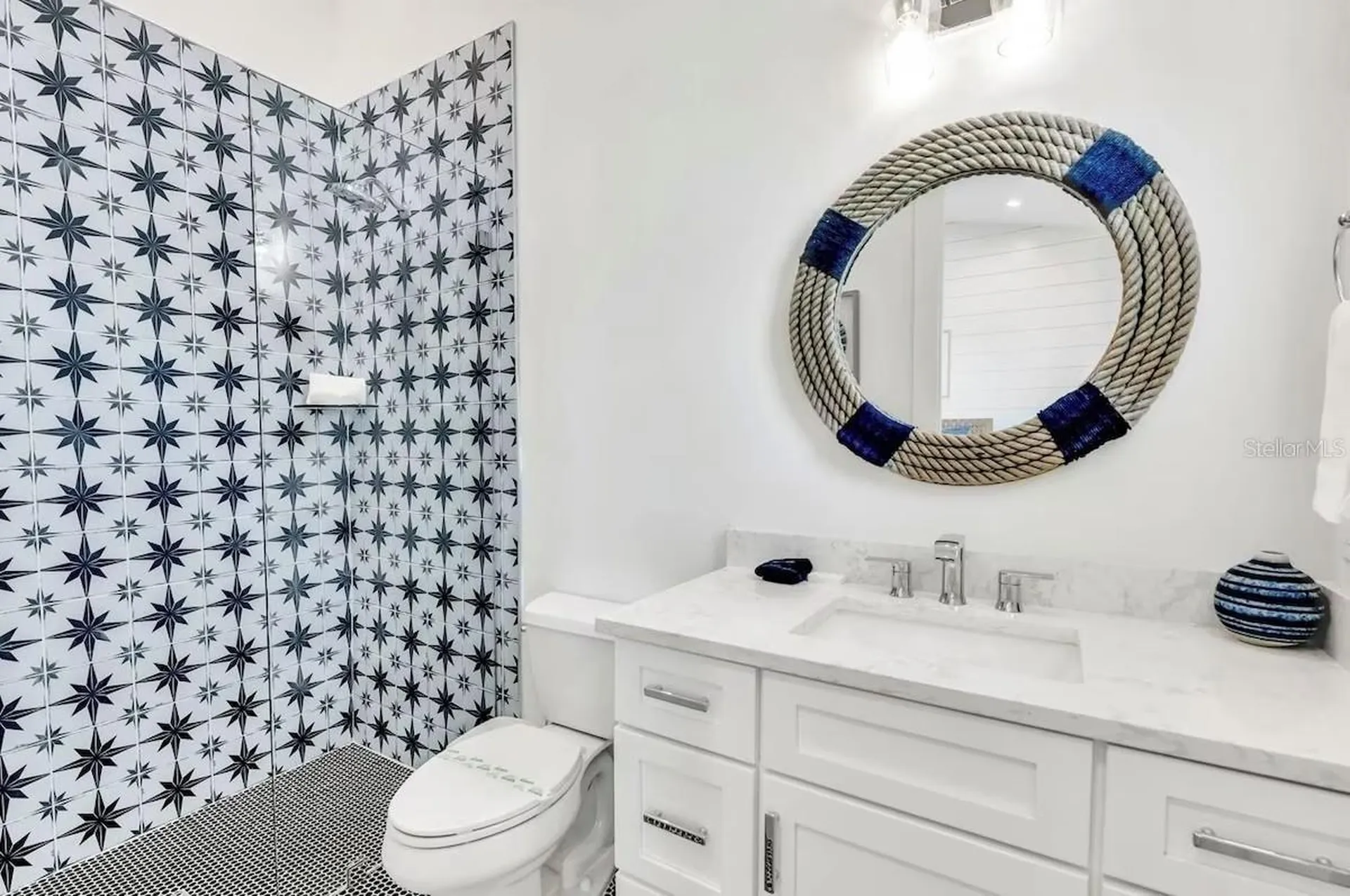 2403 Avenue C Bradenton Beach FL 34217