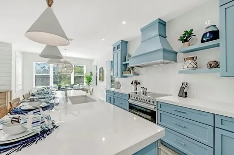 2403 Avenue C Bradenton Beach FL 34217