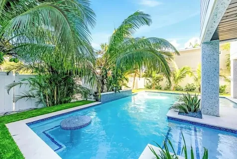 2403 Avenue C Bradenton Beach FL 34217