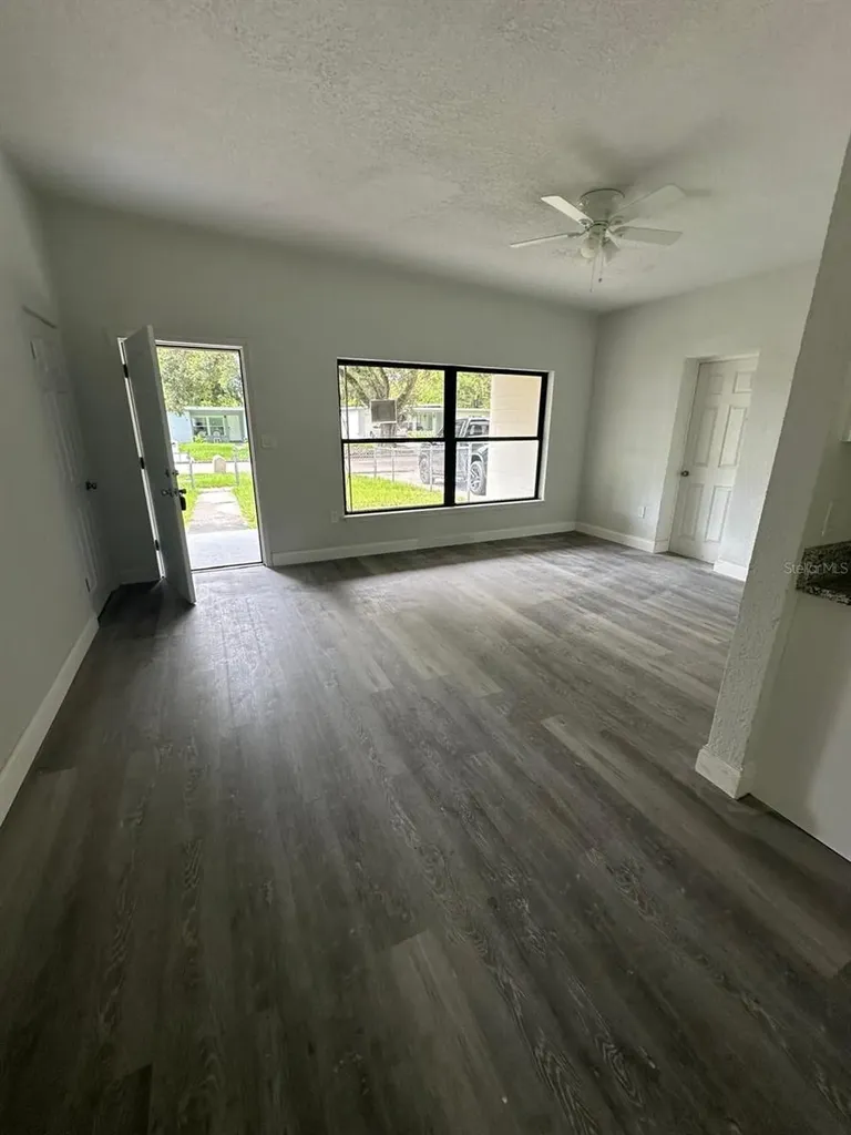 4514 Arch Street Orlando FL 32808