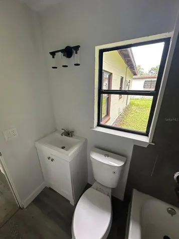 4514 Arch Street Orlando FL 32808