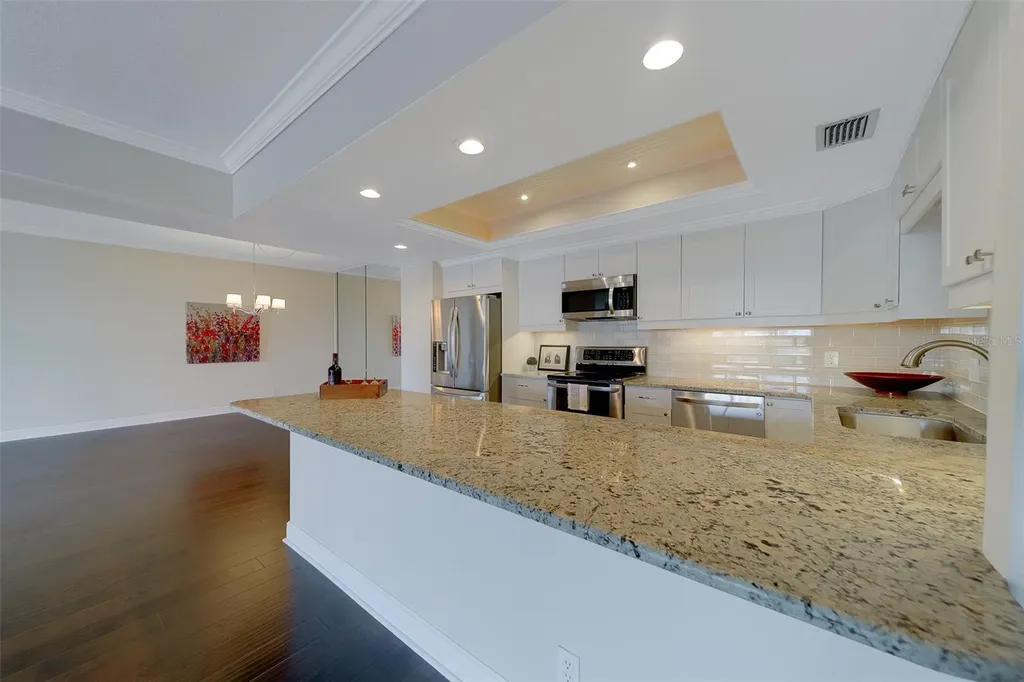 8 Belleview Boulevard Belleair FL 33756