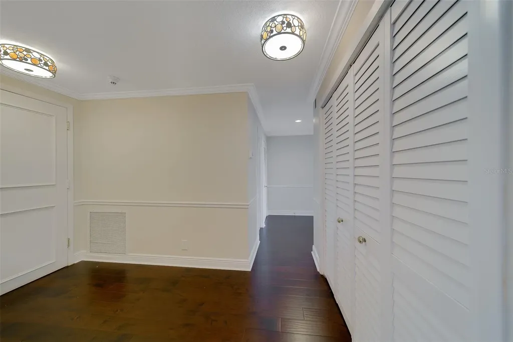 8 Belleview Boulevard Belleair FL 33756