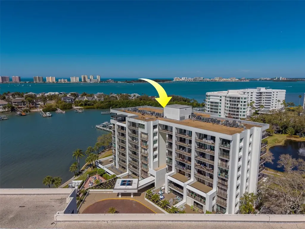 8 Belleview Boulevard Belleair FL 33756