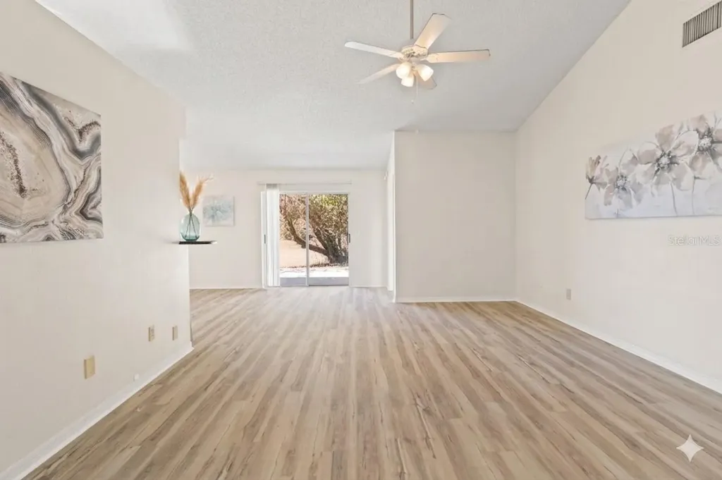 603 Sand Ridge Drive Valrico FL 33594