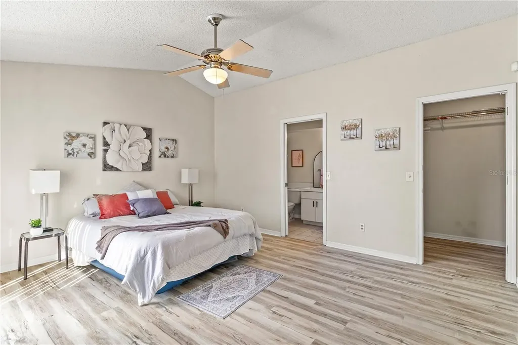 603 Sand Ridge Drive Valrico FL 33594