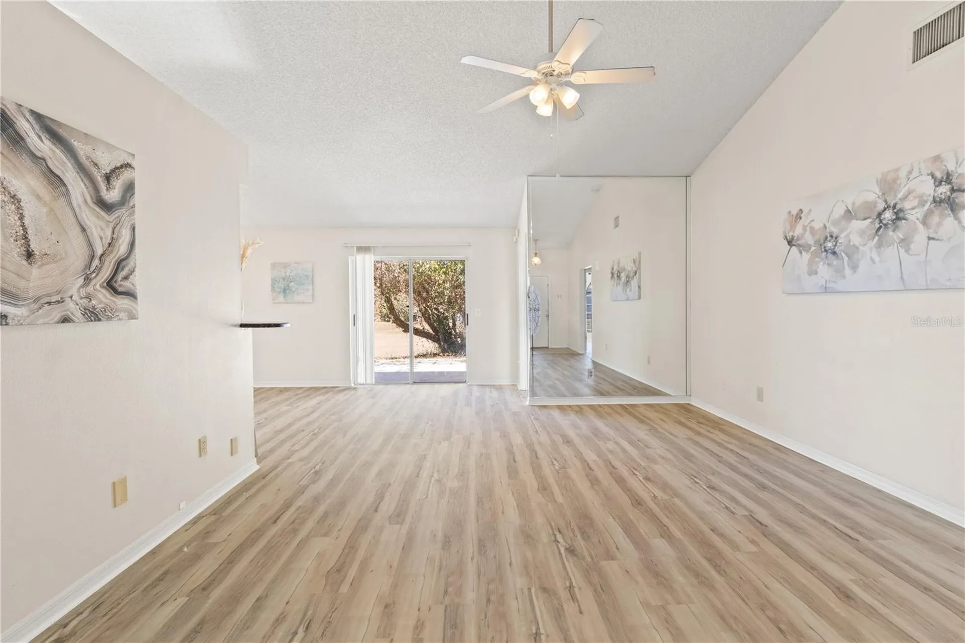 603 Sand Ridge Drive Valrico FL 33594