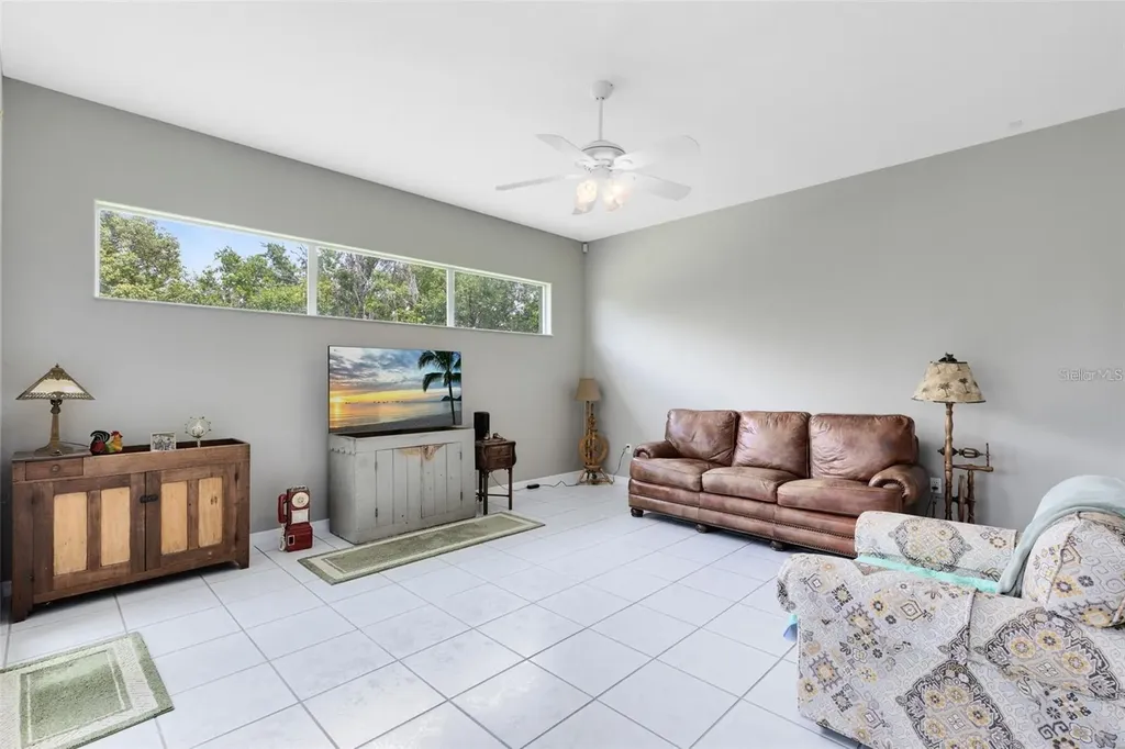 5204 Hammock Pointe Court St Cloud FL 34771