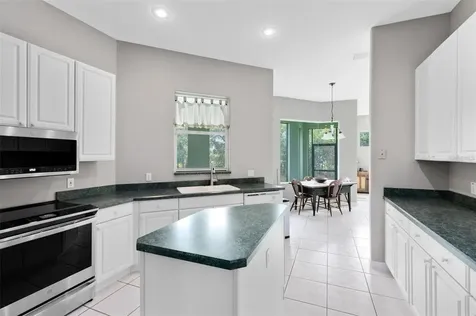 5204 Hammock Pointe Court St Cloud FL 34771