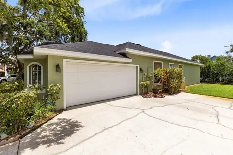 5204 Hammock Pointe Court St Cloud FL 34771