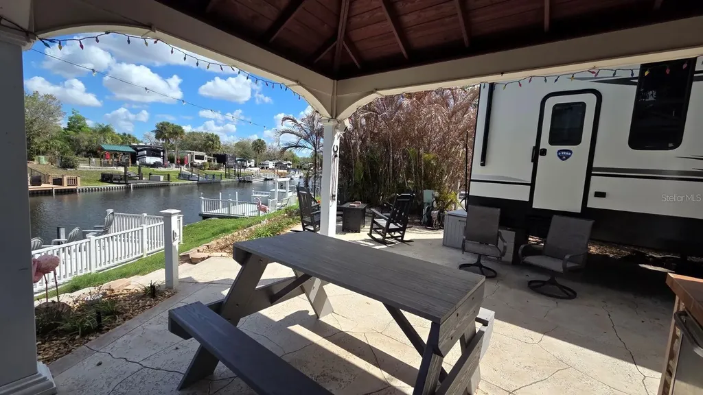 431 Waterway Drive River Ranch FL 33867