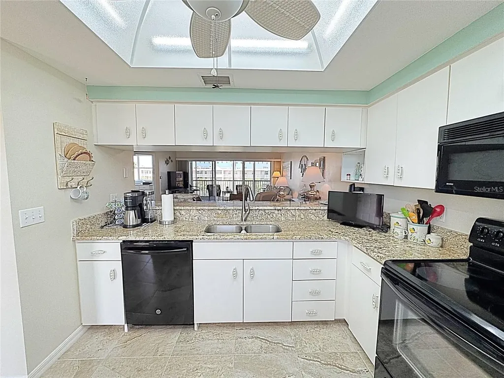 6205 Shoreline Drive St Petersburg FL 33708
