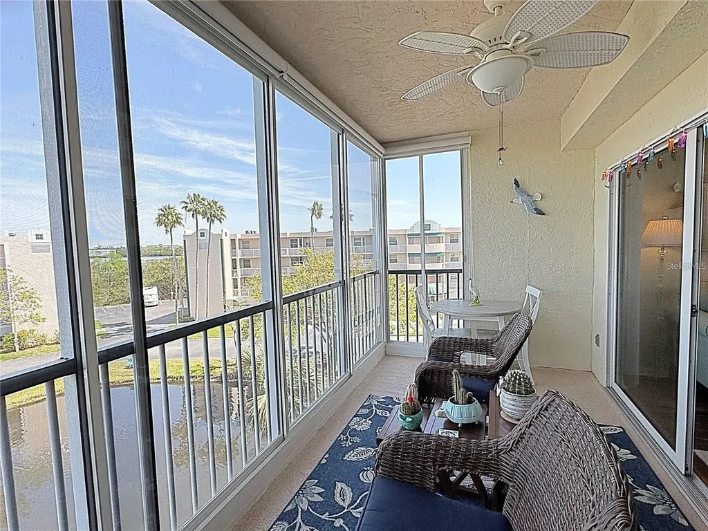 6205 Shoreline Drive St Petersburg FL 33708