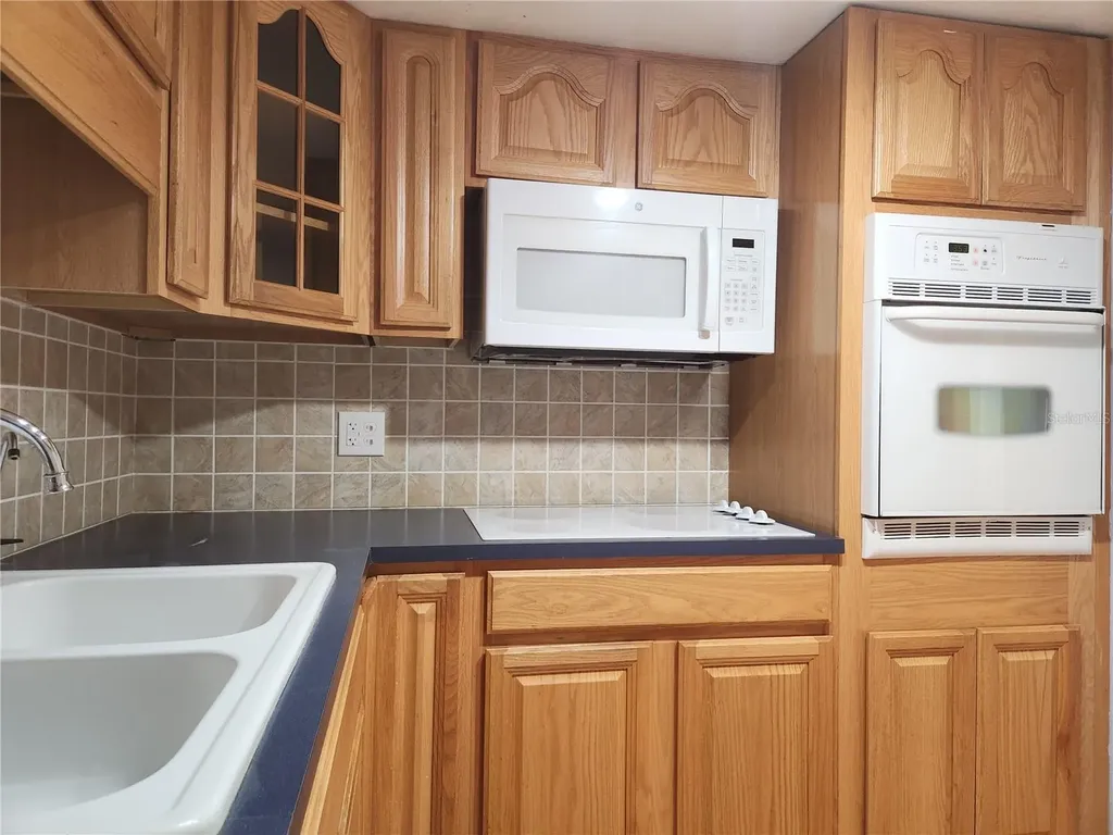 2458 Columbia Drive Clearwater FL 33763