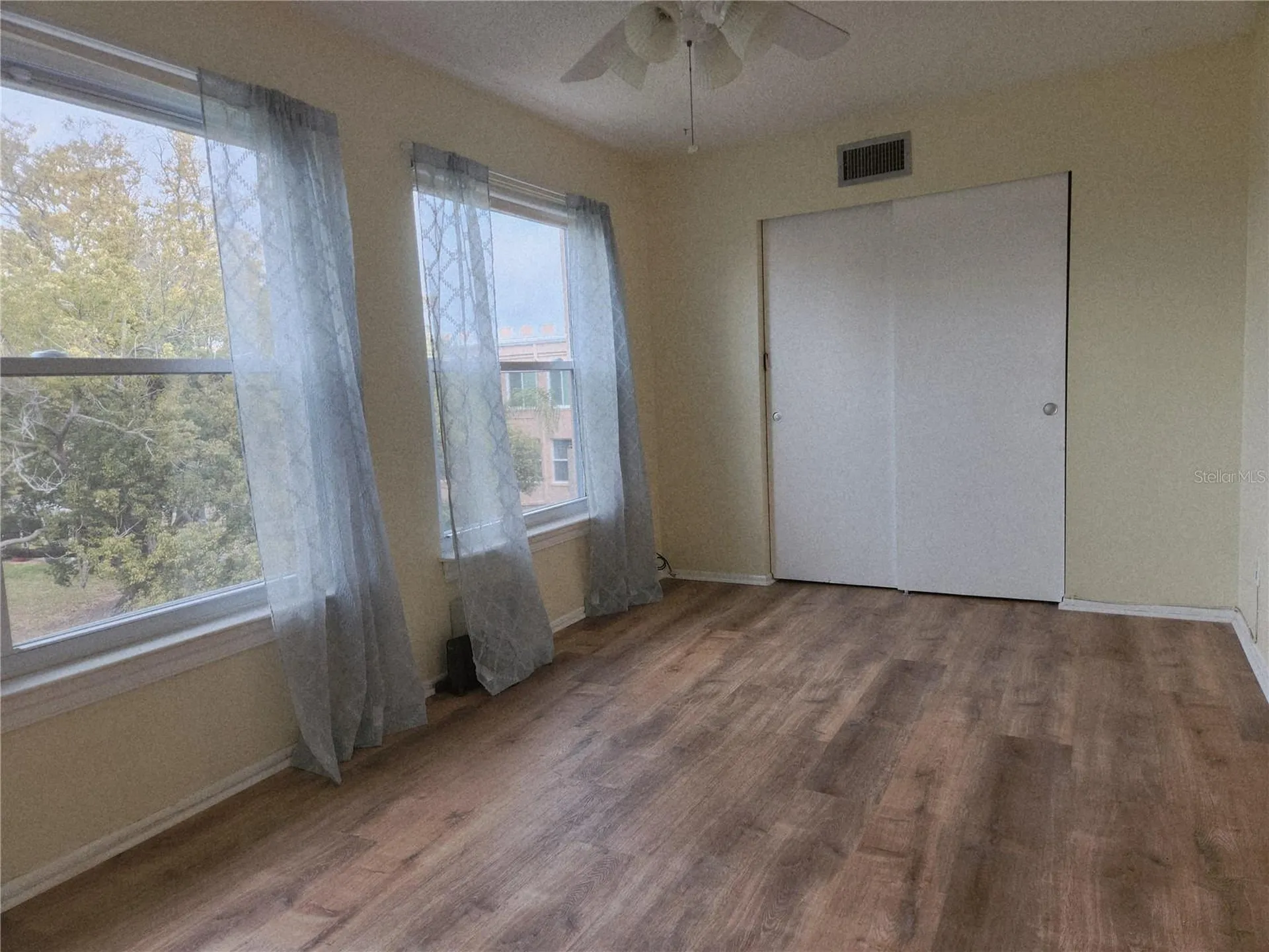 2458 Columbia Drive Clearwater FL 33763