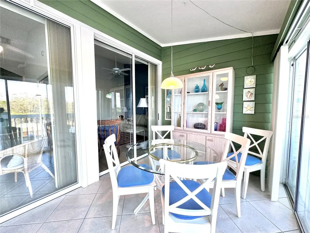 1216 Spoonbill Landings Circle Bradenton FL 34209