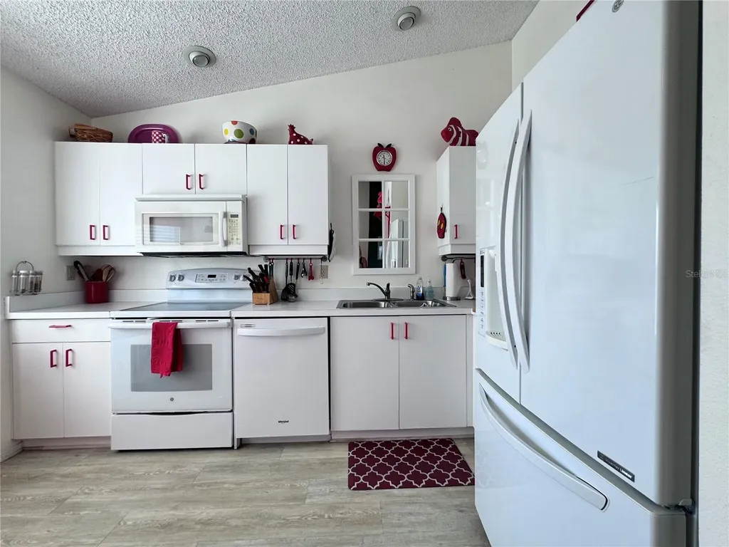 1216 Spoonbill Landings Circle Bradenton FL 34209