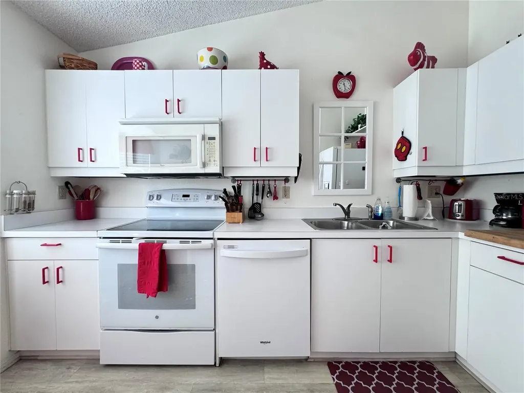 1216 Spoonbill Landings Circle Bradenton FL 34209